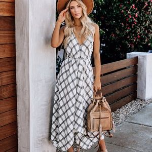 💫Vici Out of Office Versatile Plaid Dress💫